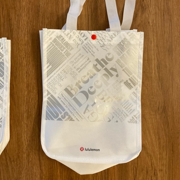(3) Lululemon reusable bags - Picture 3 of 4